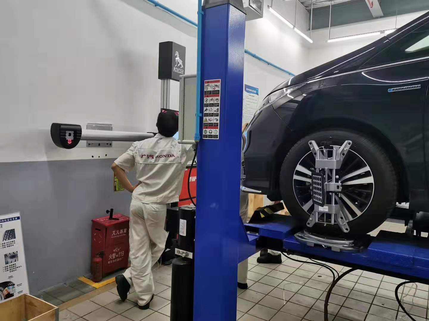 Калибровка шин. Brann балансировочный станок. Калибровка шин. Параметры покрышек xc60 2010. Калибровка станка балансировочного cb-402.